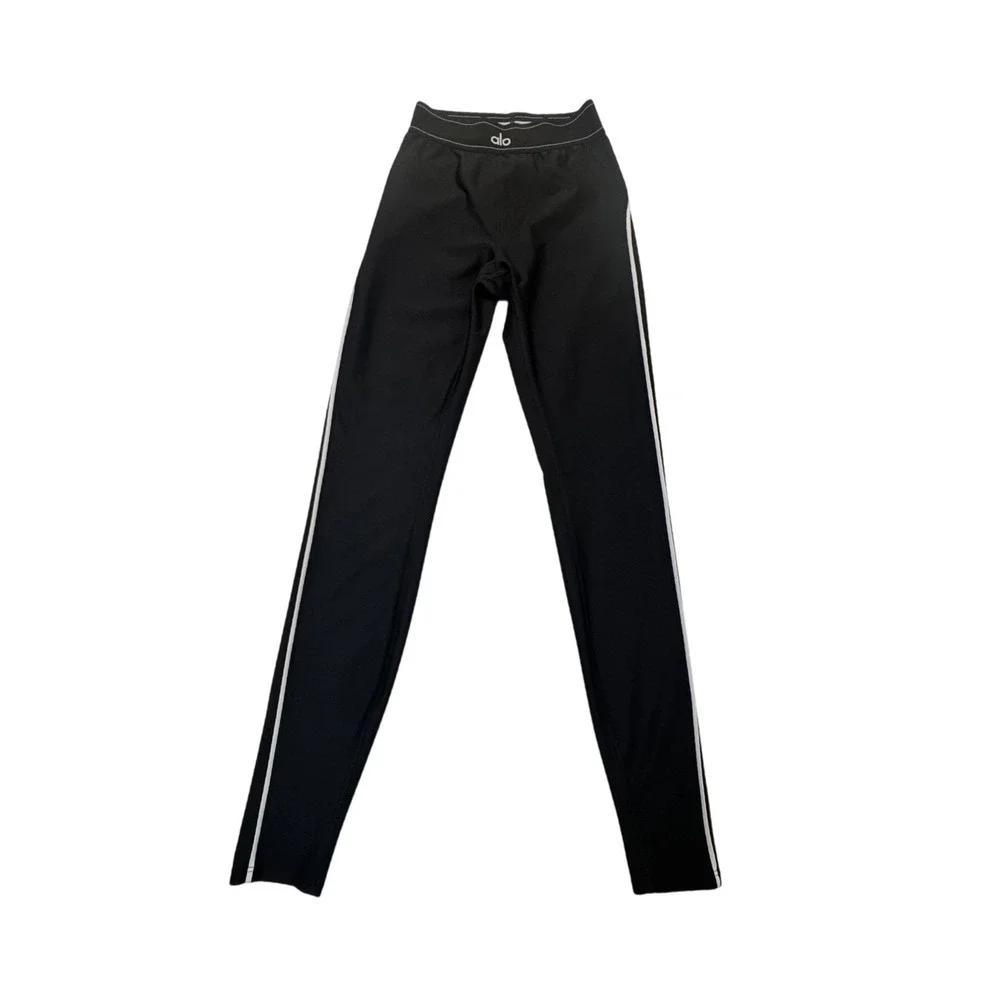 ALO Yoga brand alo